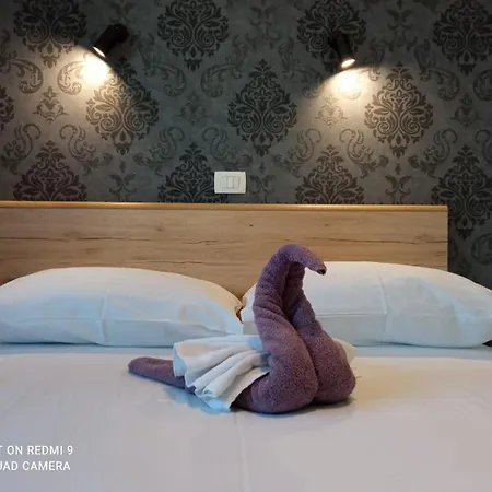 Lejlighed Unique - Garden With Private Heated Massage Pool Only For Trogir