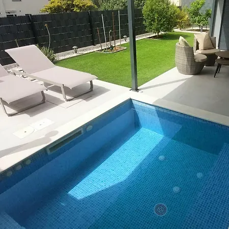 Lejlighed Unique - Garden With Private Heated Massage Pool Only For Trogir