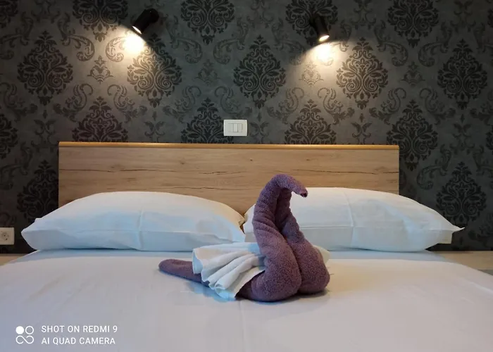 Apartment Unique - Garden With Private Heated Massage Pool Only For Trogir